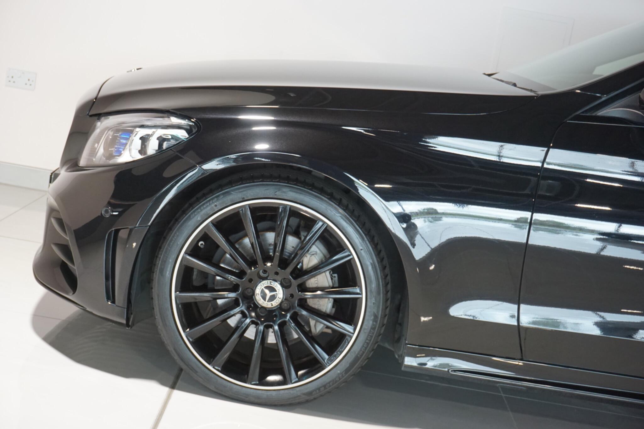 Mercedes-Benz C Class 2.0 C220d AMG Line Night Edition (Premium) Saloon 4dr Diesel G-Tronic+ Euro 6 (s/s) (194 ps)